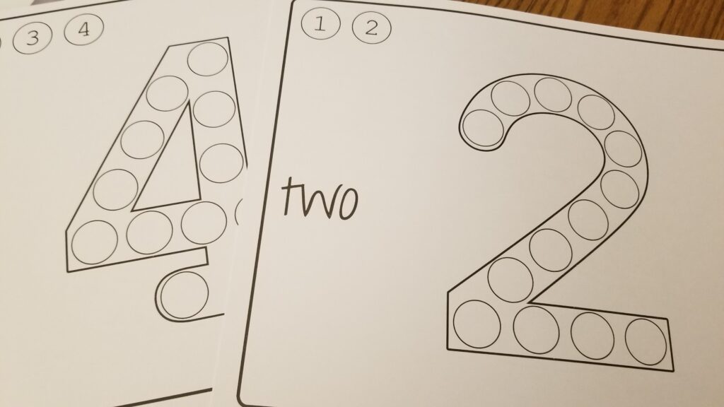 Numbers to Color in the Activity Pack from Dauber Dawgs